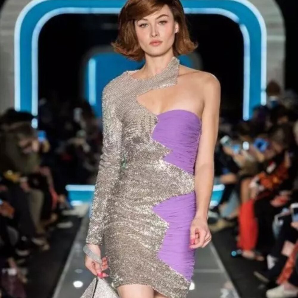 MOSCHINO COUTURE 2018 RUNWAY COLLECTION PURPLE SILVER SEQUINS Dress USA 8 NWT